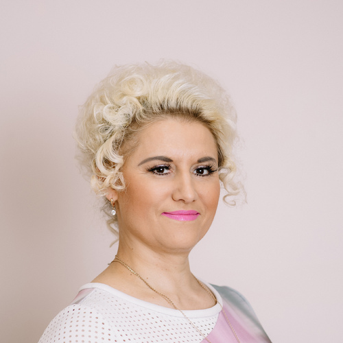 Юлия Кузнецова